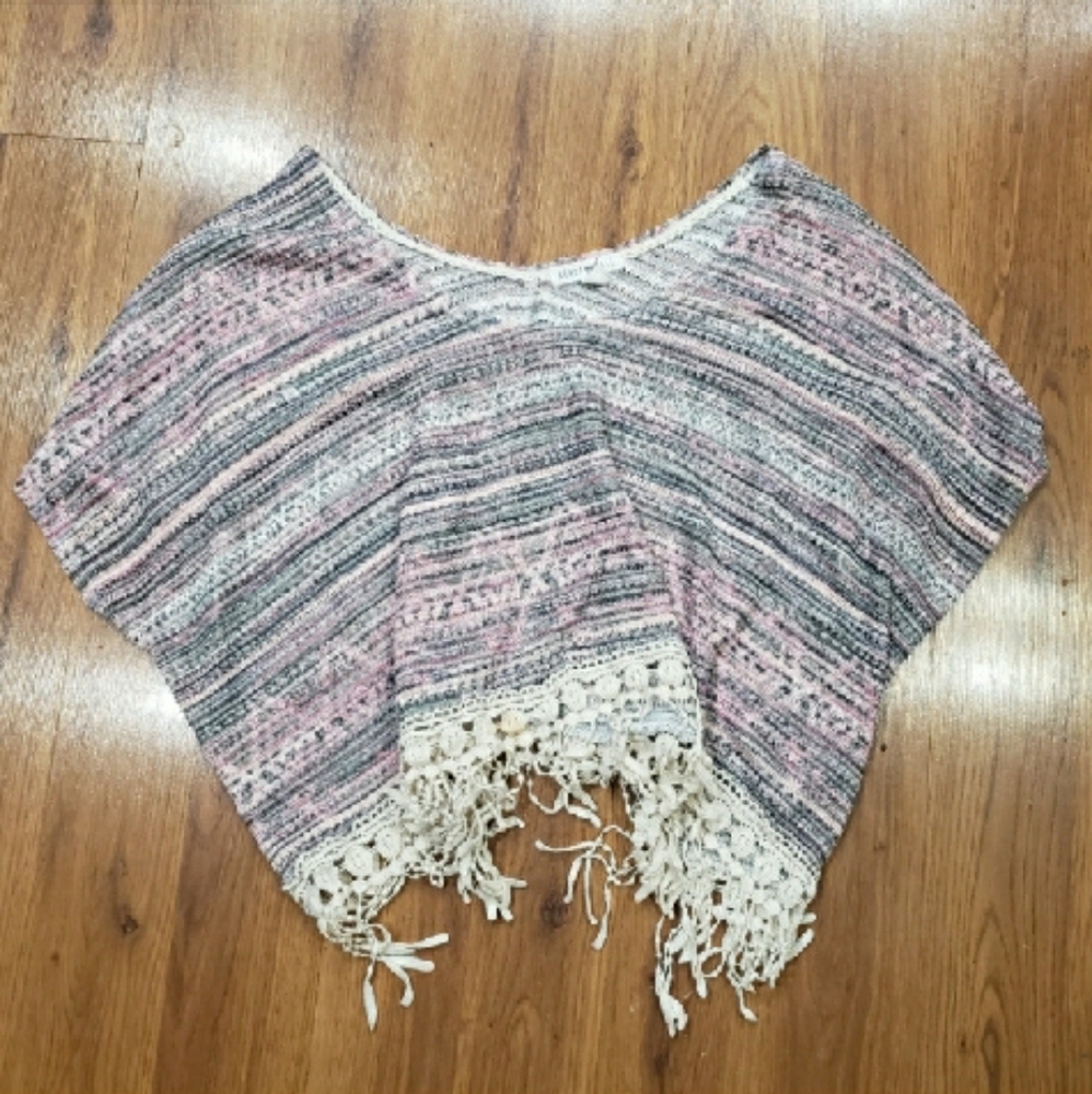 Multicolor Knit Aeropostale Poncho Top XS/S